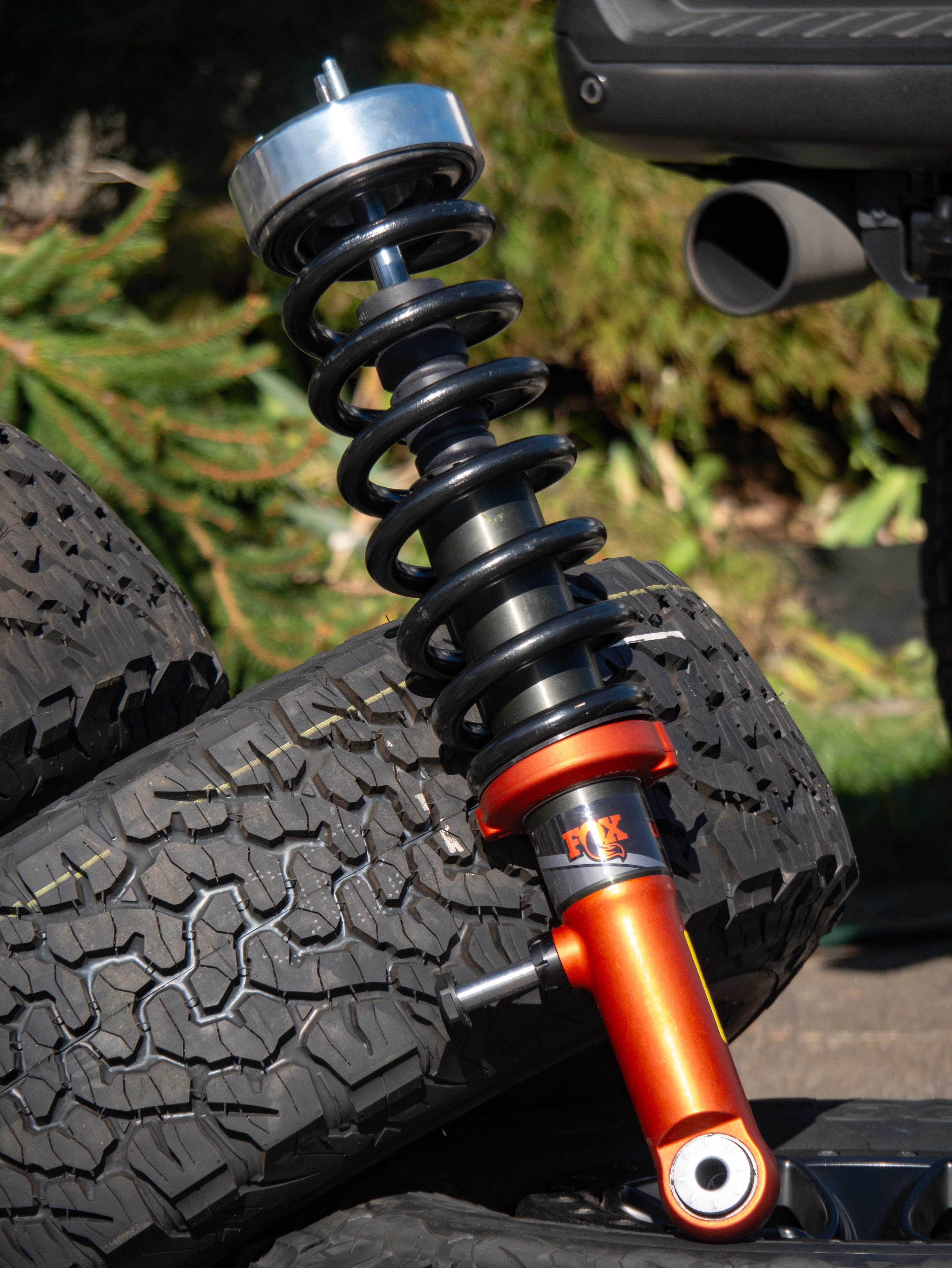 Right Loaded Front Shock, Gen 3 Raptor (2021-current) – Index Suspension